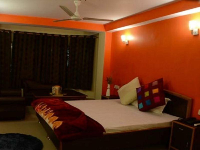 Hotel Beechwood Mussoorie Bagian luar foto