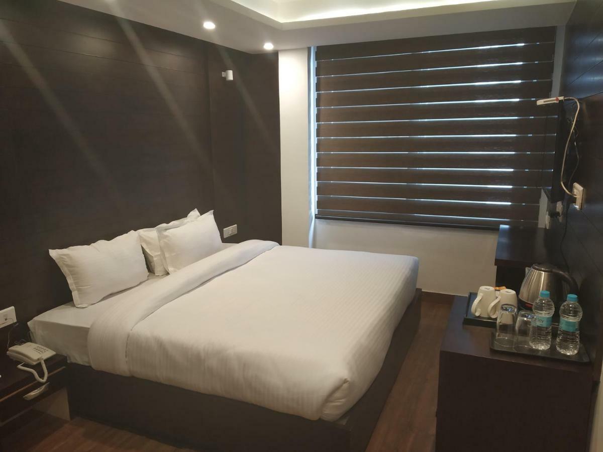 Hotel Beechwood Mussoorie Bagian luar foto