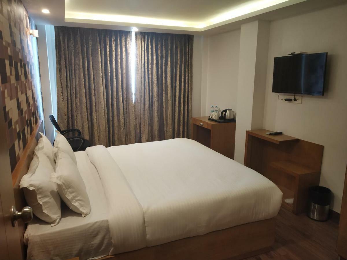 Hotel Beechwood Mussoorie Bagian luar foto
